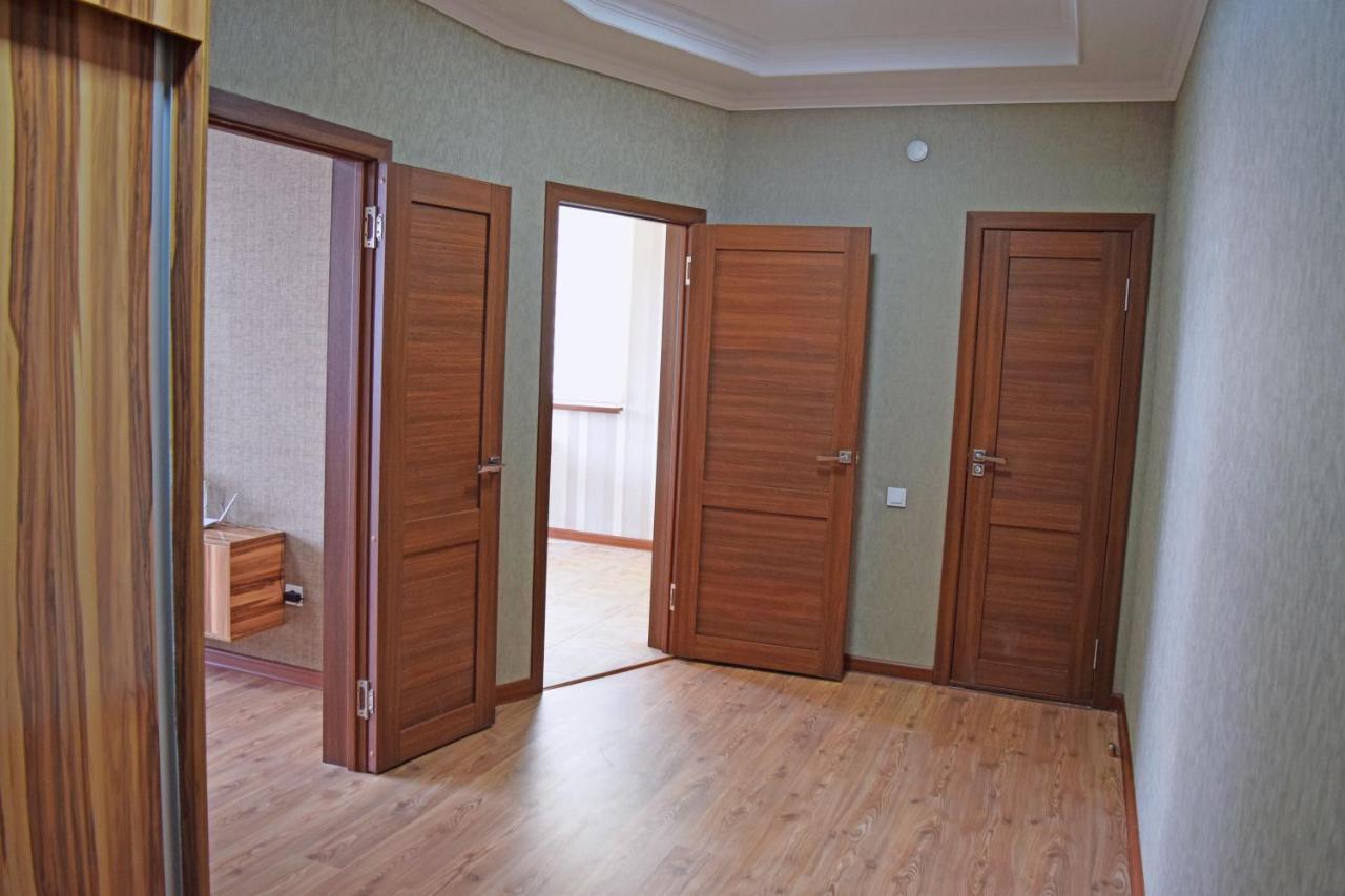 Sunny Apartment With Mountain View Bishkek Bagian luar foto